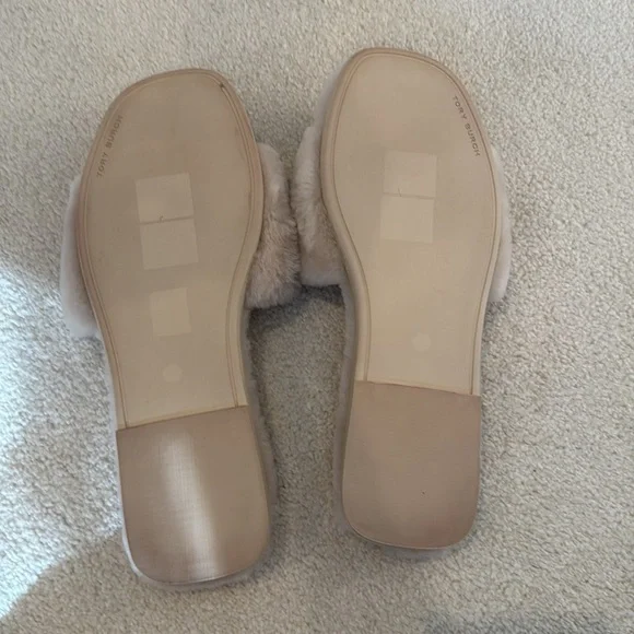 Tory Burch Cream Fur Slides - Picture 4 of 4